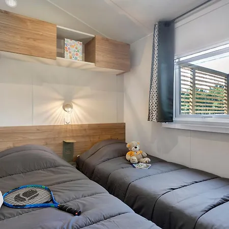 Mobilehome Evasion 55 *